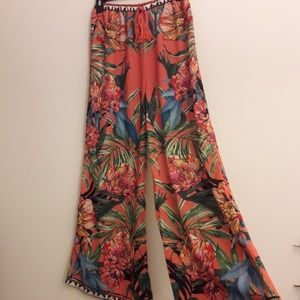 Wide leg Floral Pants
